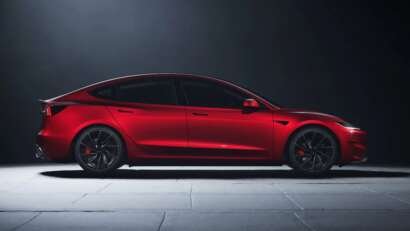 Tesla Teases the Possibility of Tri Motor Model 3 Plaid.jpg