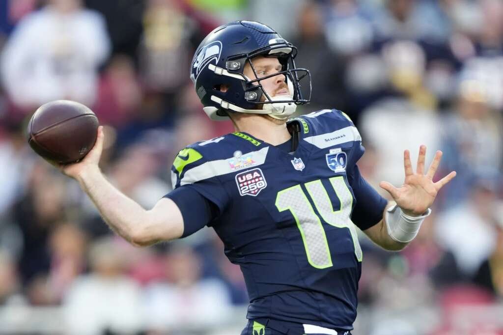 NFC Notes: Sam Darnold, Mike Evans, 49ers, Cardinals, Seahawks