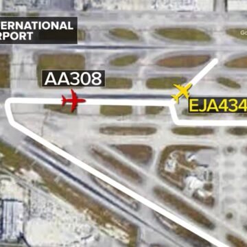 Video Close calls for passenger jets as record July 4 travel gets underway – ABC News
