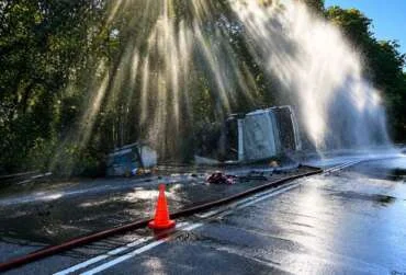 Hydrochloric acid spill: Environment Department tests water quality near accident site