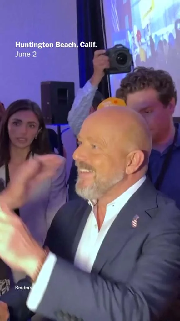 Early results from the California governor's race on Tuesday night showed that Steve Hilton, a Republican and former Fox News host, and Xavier Becerra, a Democrat and former California attorney general, held the top two positions to advance to the November election. https://nyti.ms/3RPTpvG | The New York Times