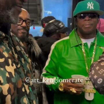 HIP HOP IS ABOUT LOVE, PEACE, UNITY, HAVING FUN AND KNOWLEDGE OF SELF SO SALUTE TO OUR HIP HOP PIONEERS, LEGENDS AND ICONS LIKE MELLE MEL, SCORPIO, KOOL G RAP GIVING EACH OTHER THEIR FLOWERS, HONOR, PRAISE, REVERENCE, LOVE!! #rapmusichall #Geechiedan #hiphopnews #HipHopHistory #HipHopCulture #QGTM #BX #KoolGRap #furious5 #mellemel