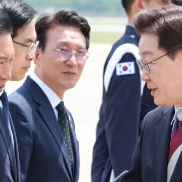 Lee approval slides sixth week as People Power edges Democrats in South Korea
