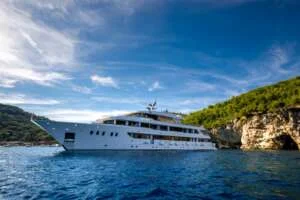 Unforgettable Croatia rolls out Starlink WiFi across fleet | News