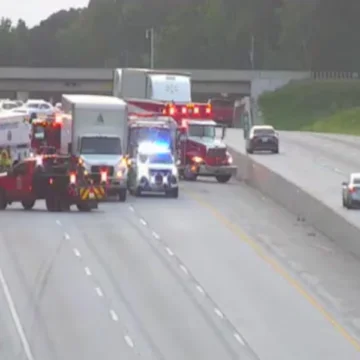 Traffic stopped on I-26 East in Newberry County after crash, several injured