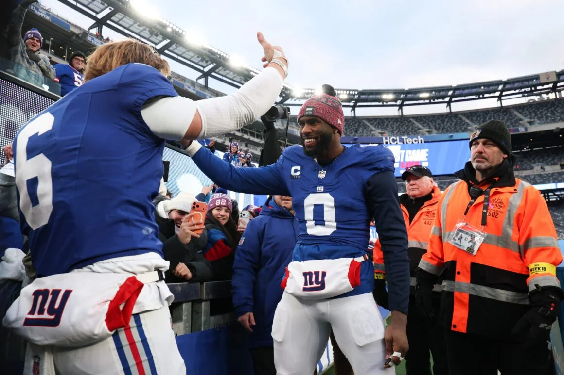 New York Giants pass rush could be the driving force behind a playoff run in 2026, but one major question lingers