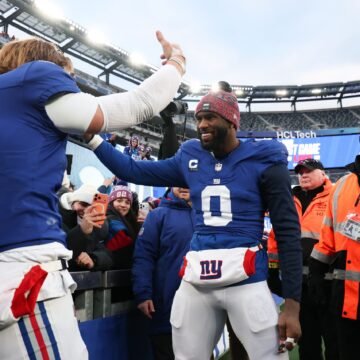 New York Giants pass rush could be the driving force behind a playoff run in 2026, but one major question lingers