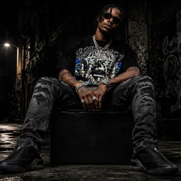 Top Streetwear Fashion Trends to Look Out for This Year