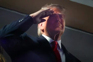 After Knicks chaos, Trump plans to attend World Cup final in New Jersey: Sources – NBC New York