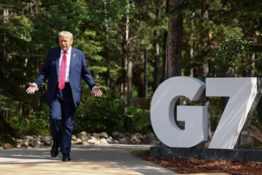 Trump heads to G7 summit in France as world awaits Iran deal – CNBC