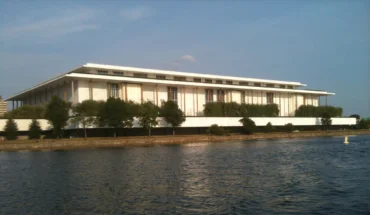 Kennedy Center removes Trump’s name from building following court order – Jurist.org