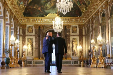 WATCH: Trump tours Palace of Versailles before dinner with France's Macron – PBS