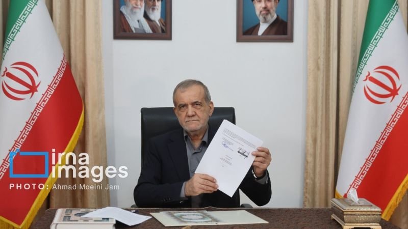 Live updates: US and Iran sign hard copy of agreement – CNN