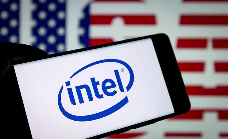 Intel shares leap after Trump says it's working with Apple to make chips in the U.S. – CBS News