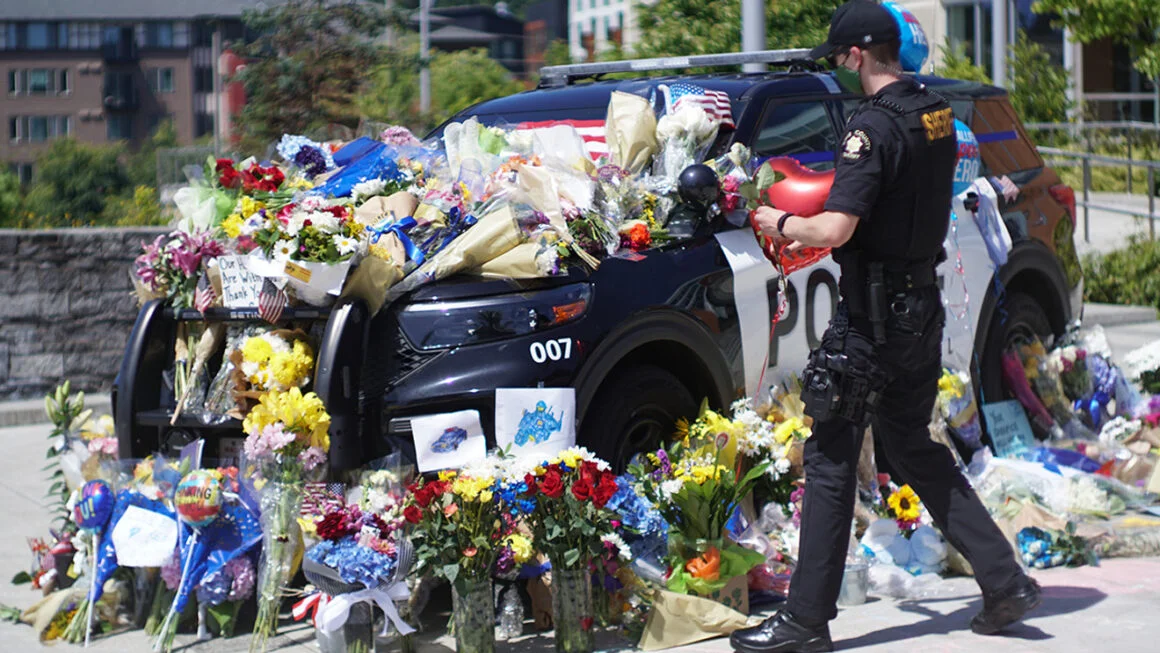 Murder charges refiled for man accused of killing Bothell officer during 2020 traffic stop