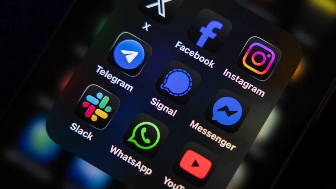 Why it's hard for Minnesota and other states to regulate social media, AI | MPR News