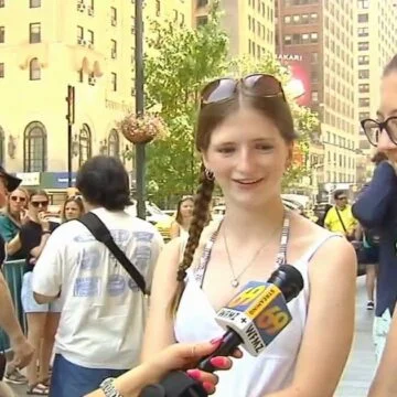 6a48265b1bf16.image_.jpg ‘Just happy to be around love’: Swifties brave Manhattan heat wave for pop princess’s big day | New York News Headlines