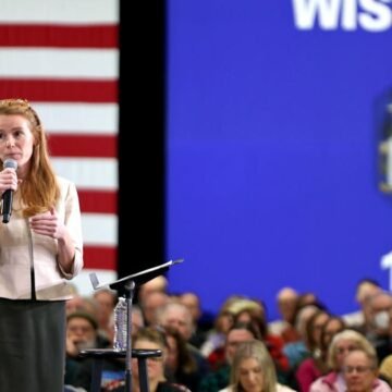 Cooke seeks Democratic nomination in WI 3rd District primary