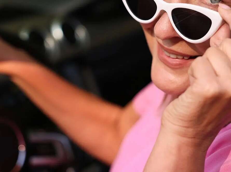 Do not SQZ this elderly Florida woman's A55, no matter