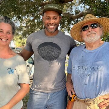 How a Tampa Bay coffee bar and agricultural organization are redefining waste