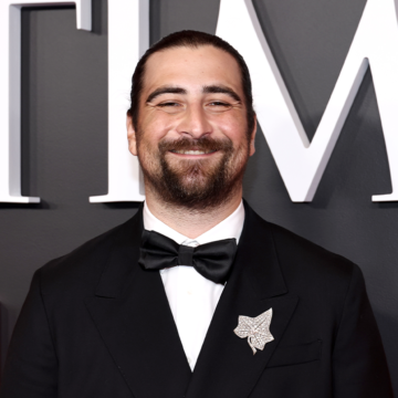 White House Claps Back at Noah Kahan for Criticizing Trump Using Song