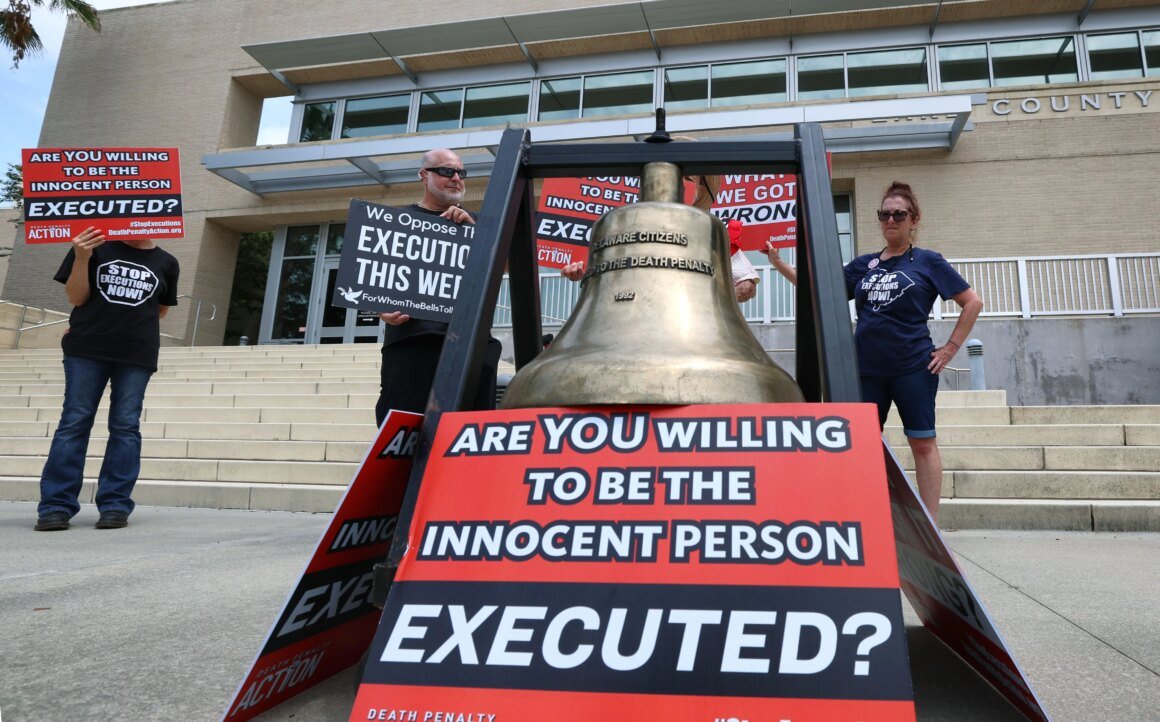 TOS-L-executions-protest_4961f.jpg Letters: Executions are an official duty | War’s financial toll