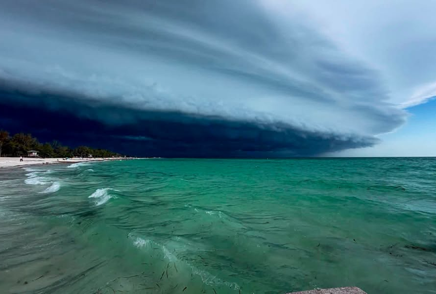 WOW! Check out the Mothership...