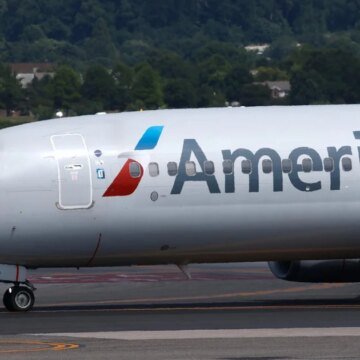 American Airlines nationwide ground stop lifted after IT outage disrupts flights