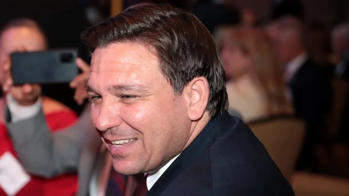 ron-desantis-governor-florida.jpg Florida Governor Slammed After Designating Antifa a Terrorist Organization: ‘And what makes you a member? Criticizing DeSantis?’