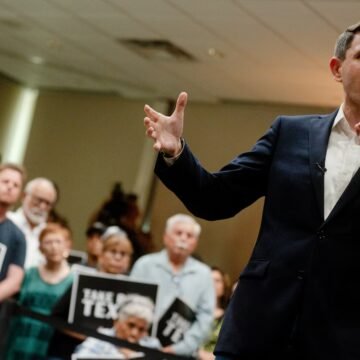 wirestory_d6738428b4af4d2e13191b1ff1fd058d_16x9.jpg Talarico trying to win back Hispanics along Texas border who swung to GOP