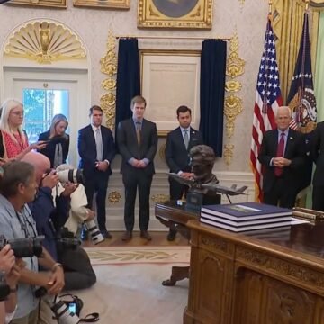 1785584493_maxresdefault.jpg BREAKING NEWS: Trump Takes Questions From Reporters As Iran War Rages