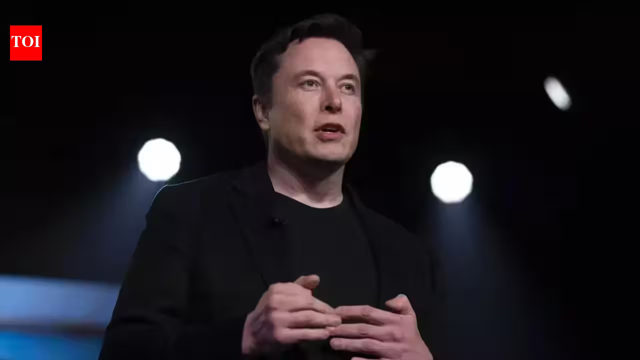 Elon Musk praises his teams across SpaceX, Tesla and other companies: What is said