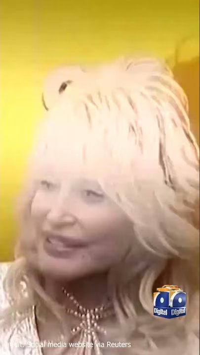 Dolly Parton, Beloved Country Music Icon, Dies at 80 | Geo News English - YouTube
