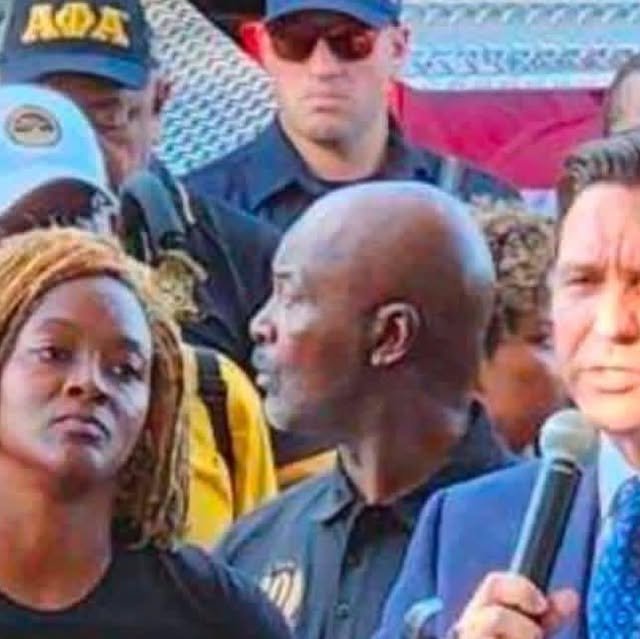 #RonDeSantis & #AshleyMoody are scammers. - Instagram