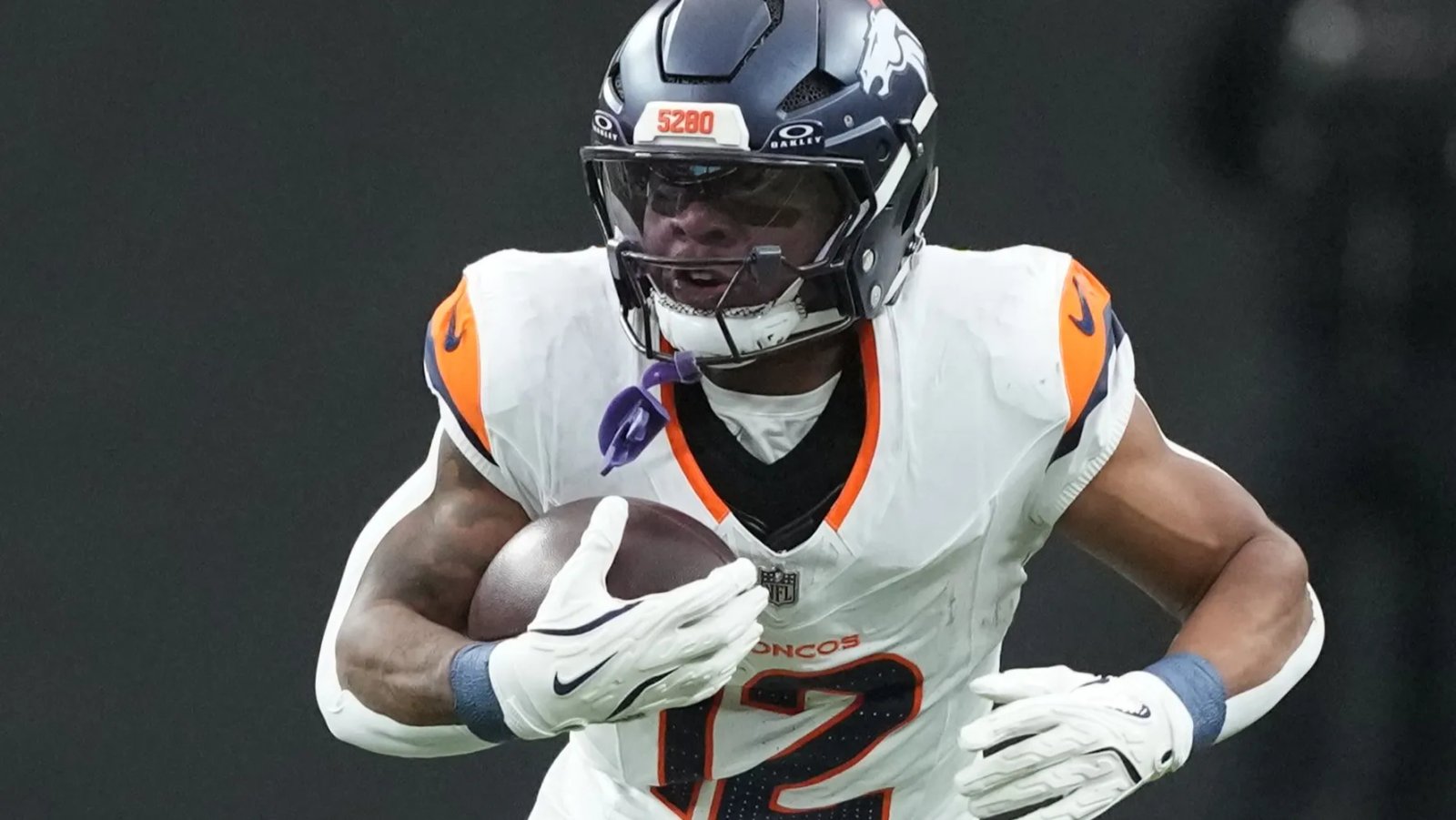 NFL news: Broncos unveil new uniform combo for Falcons game