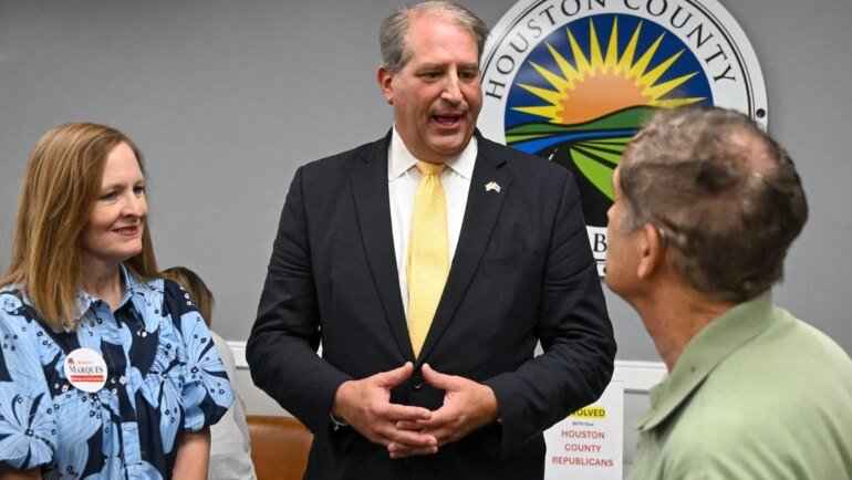 Trump-backed candidate wins crowded GOP primary in Alabama's newly drawn 2nd District, AP projects https://internetconnectz.com/https-www-youtube-com-watch%3fv%3dlc8v9jeveaq/ Politic Connectz