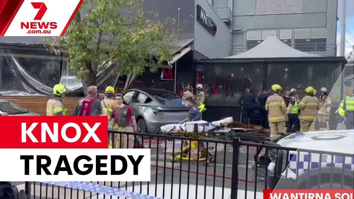Fatal Tesla crash at Westfield Knox | 7NEWS