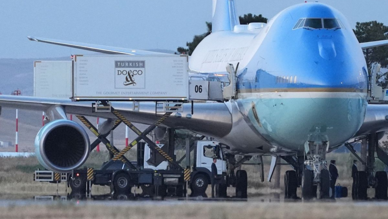 Rubio and Bessent stayed on decoy flight from Turkey as Trump switched planes, official says - wral.com https://internetconnectz.com/pat-mcafee-responds-to-fans-criticizing-appearance-with-president-trump-yahoo-sports/ Internet Connectz