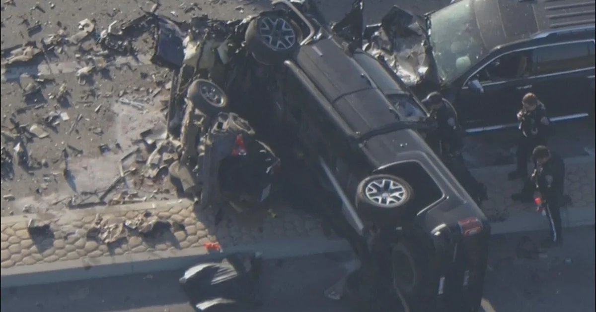 Oxnard violent multi-vehicle traffic collision leaves 2 dead, several injured