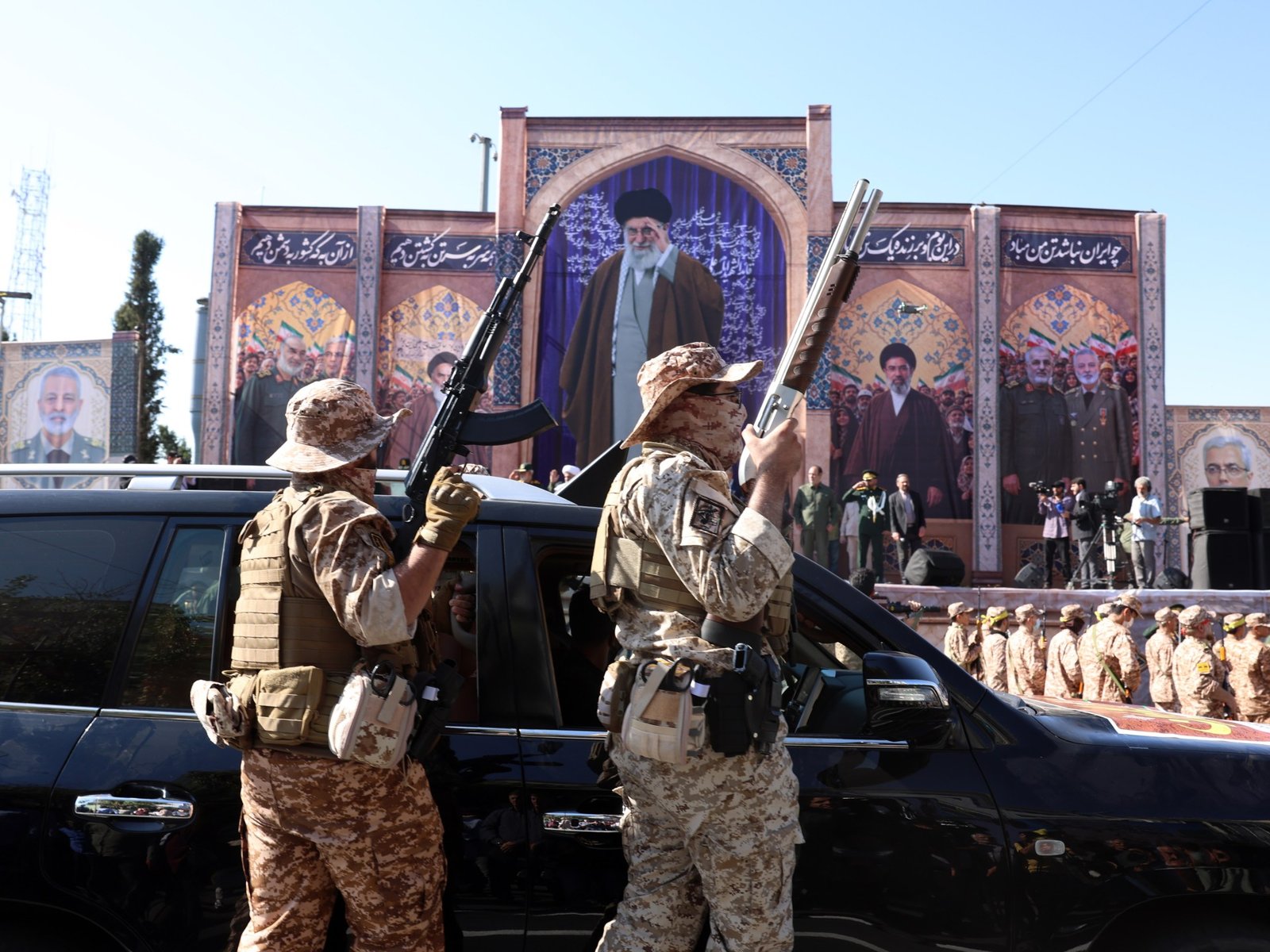 Iran war live: Tehran warns US against new strikes; fighting rages in Yemen - aljazeera.com