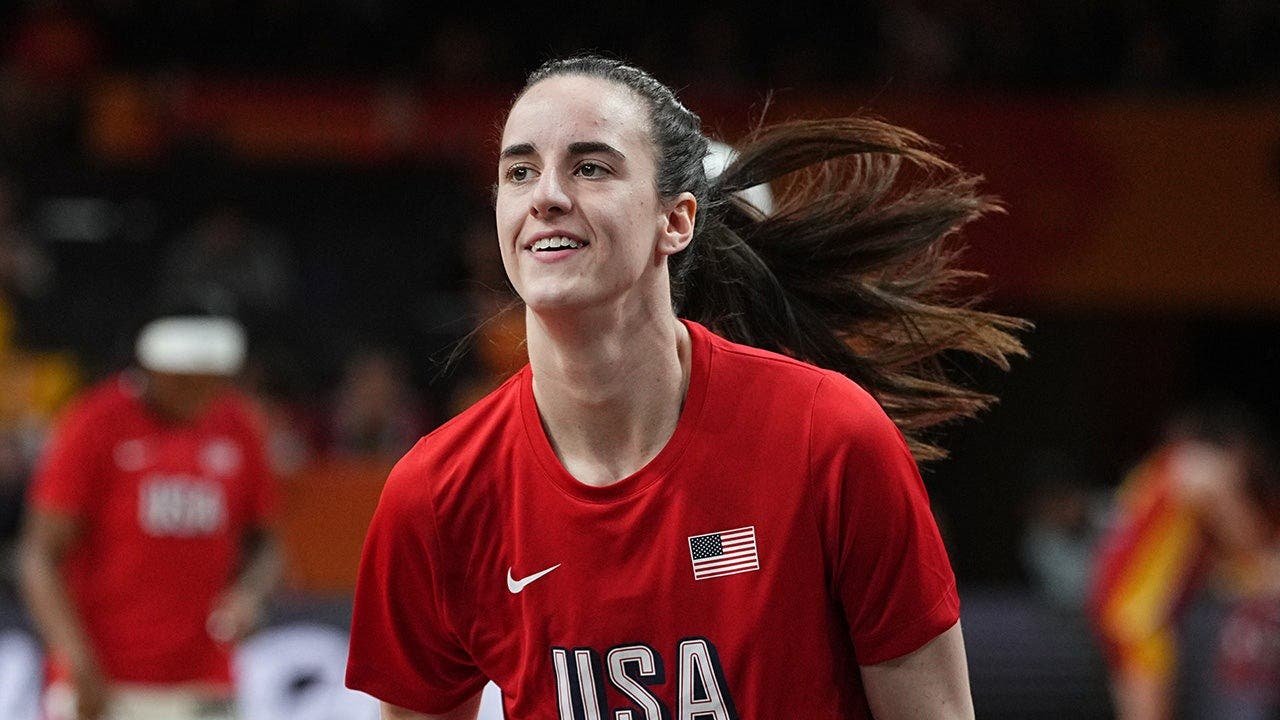 Caitlin Clark not in Team USA's starting 5 for FIBA Women's Basketball World Cup opener vs China - Fox News