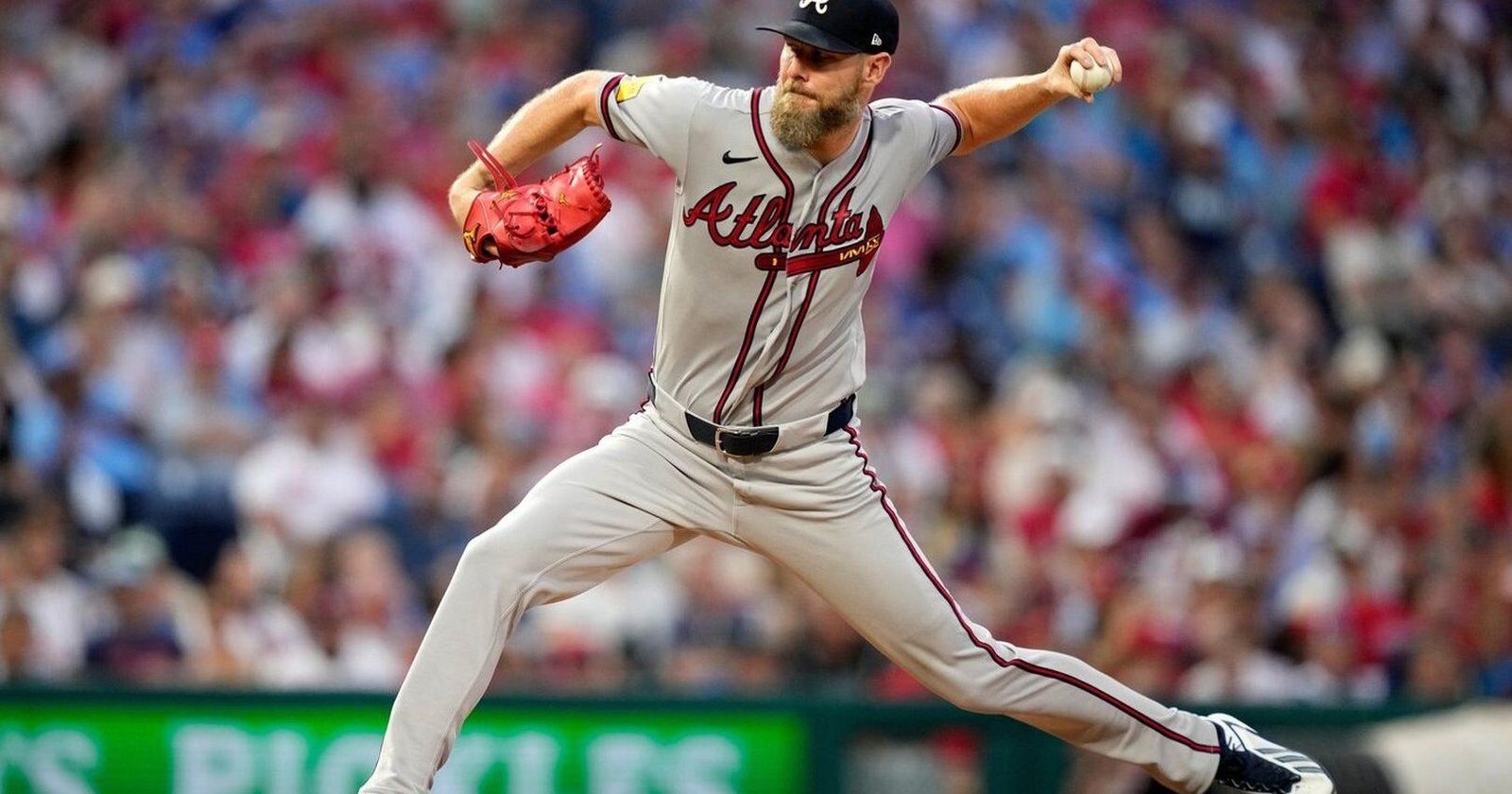 Sale outduels Sánchez, Braves beat Phillies 5-2 and extend lead to 5 games in NL East - Toronto Star