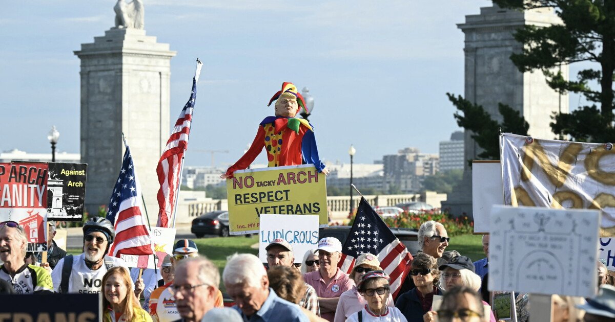 As Trump's proposed arch looms over D.C., protesters pin their hopes on the midterms